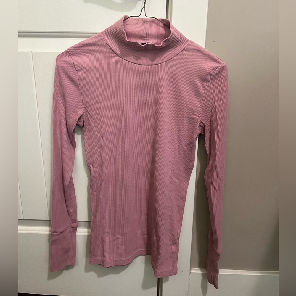 J Crew Pink Women’s Sweater Size Small